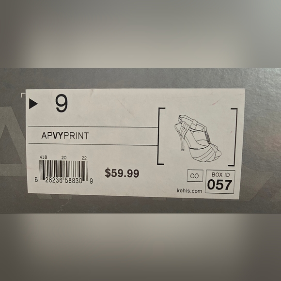 Apt9, Size 9, Strappy Platform Sandals - Picture 6 of 6